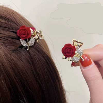 gallery soshiyant ـ گالری سوشیانت ـ مینی کلیپس رز قرمز مخملی